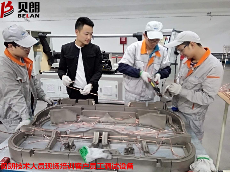 貝朗（lǎng）技術人員現場培訓