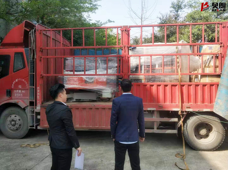 貝朗圓鋼自動折彎機順利到達廣東某客戶（hù）處