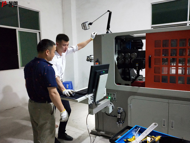 貝朗技術培訓（xùn）客戶處員工調試