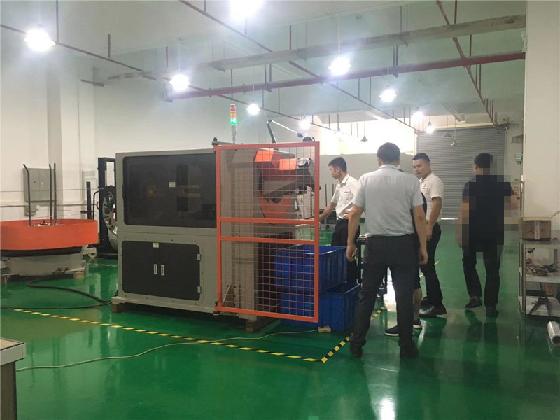 貝朗全（quán）自動折彎機廠家迎來廣西（xī）客戶參觀