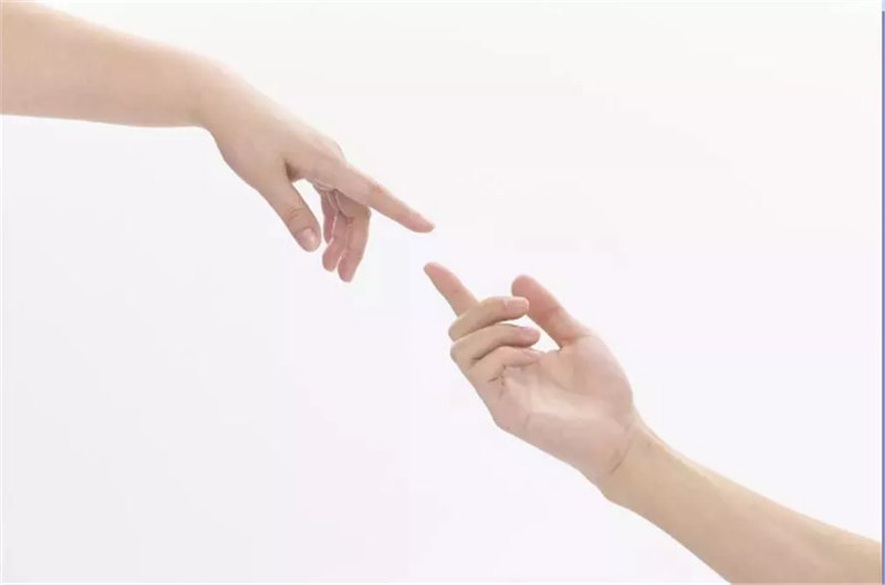 手腳幹燥（zào）、脫皮，不能（néng）全（quán）怪天氣，可能是這些原因