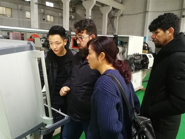 土耳其客戶驗收（shōu）貝朗雙頭機