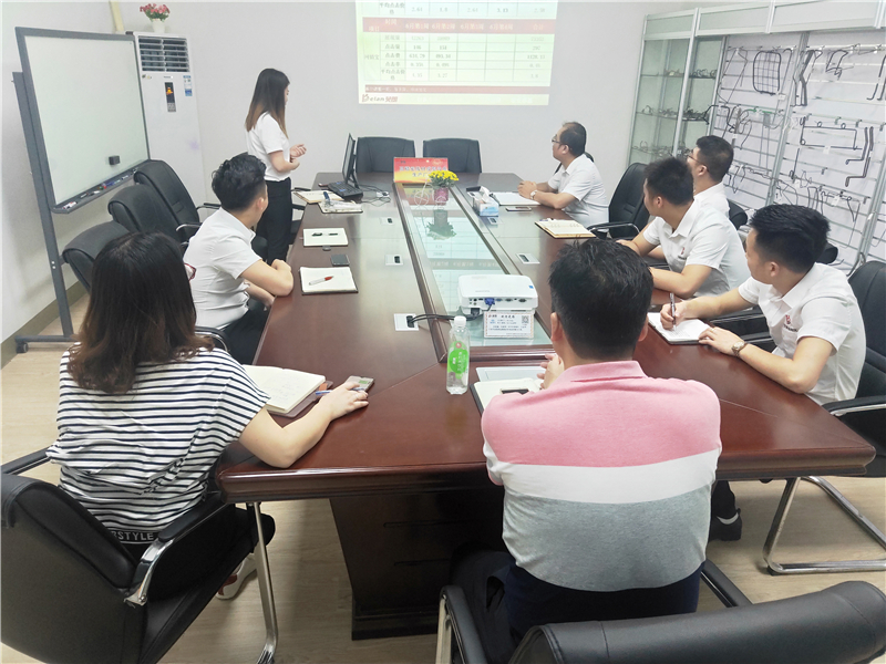 關於廣州展會 羞羞视频网站是這樣總結的——數控鐵線成型（xíng）機